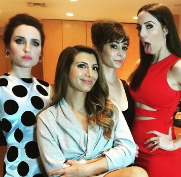 Full leaked Whitney cummings private onlyfans photo