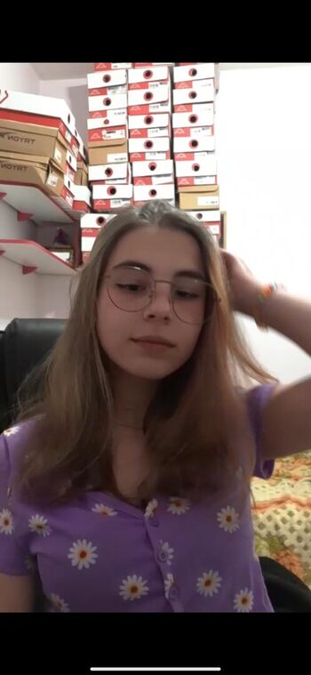 Full leaked Who is this  page private onlyfans photo