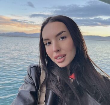 Full leaked Who is this  page private onlyfans photo