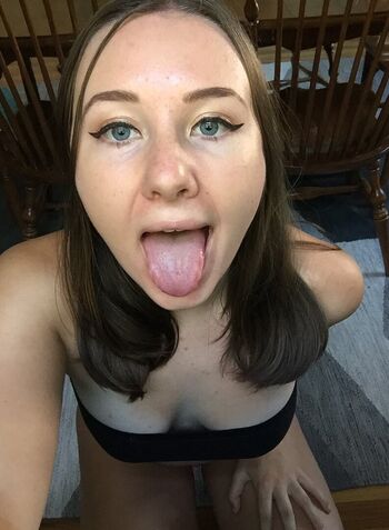 Full leaked Who is this private onlyfans photo