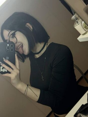 Full leaked Who is this  page private onlyfans photo