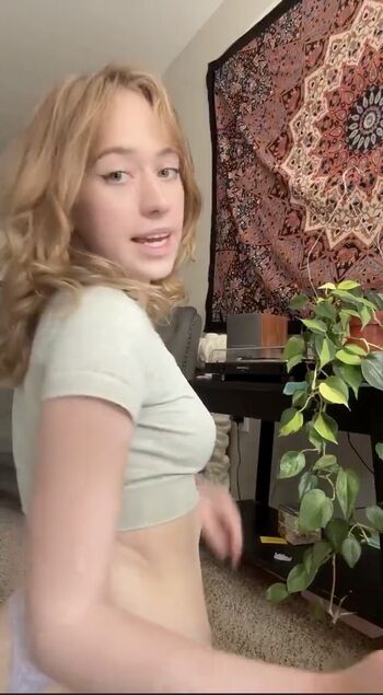 Full leaked Futaba kurimiya/ private onlyfans photo