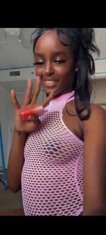 Full leaked Simone xclusive/ private photo