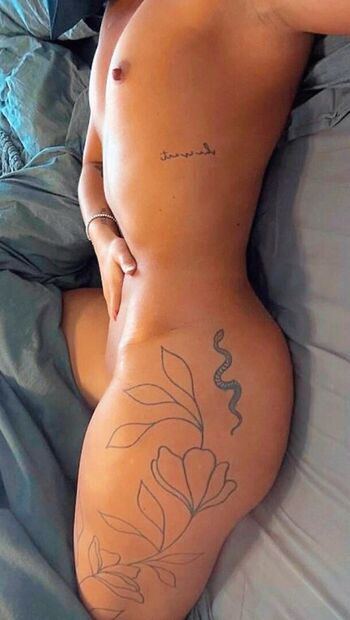 Full leaked Skyla faye/ private photo