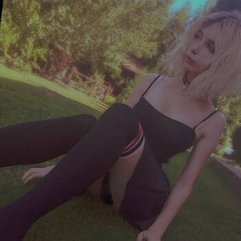 Full leaked Kristikush/ private photo