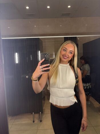 Full leaked Bobbieshot/ private photo