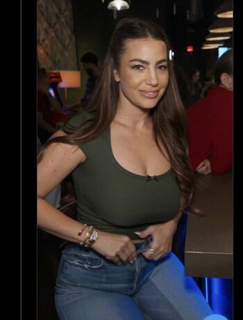 Full leaked Djmissshelton / private photo
