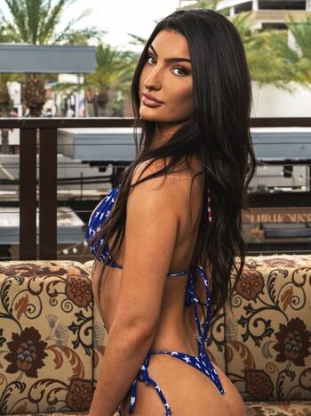 Full leaked Larissa lou / private photo
