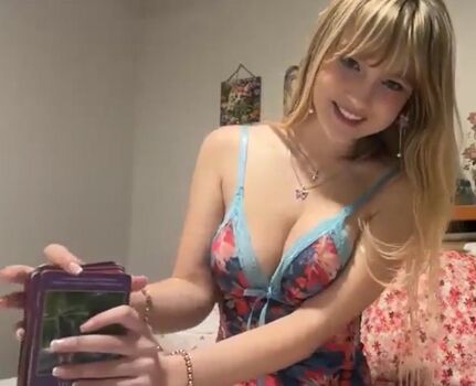 Full leaked Laura bailey/ private photo