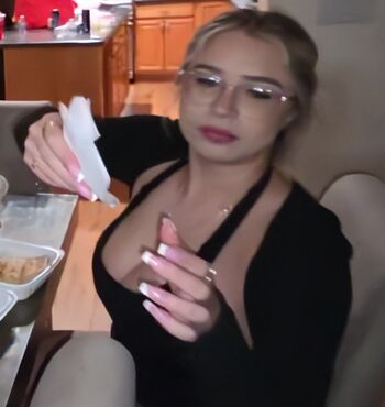 Full leaked Ashleylou/ private photo