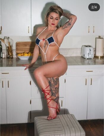 Full leaked Breezy bri private photo