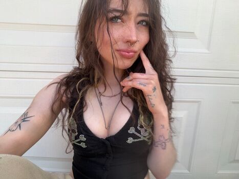Full leaked Shaghana doyle / private photo