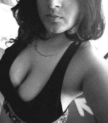 Full leaked Who says private photo