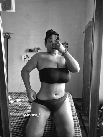 Full leaked Who says private photo