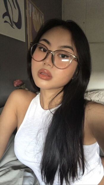 Full leaked Whozdatbrtz private onlyfans photo