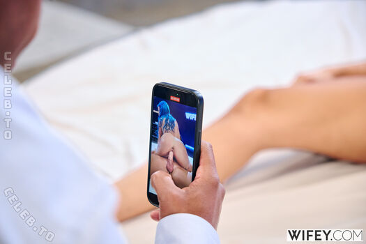 Full leaked Wifey  page private onlyfans photo