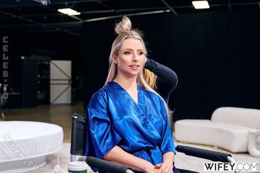 Full leaked Wifey  page private onlyfans photo