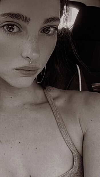 Willow Shields