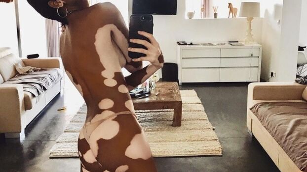 Full leaked Winnieharlow private photo