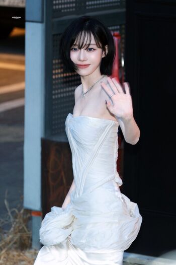 Full leaked Winter aespa page private onlyfans photo