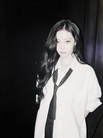 Full leaked Winter aespa page private onlyfans photo