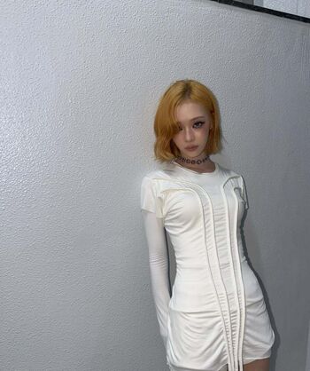 Full leaked Winter aespa page private photo
