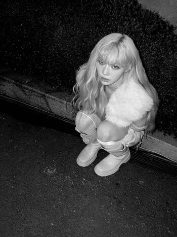 Full leaked Winter aespa page private photo