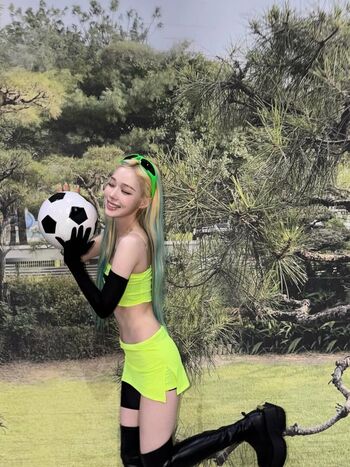 Full leaked Winter aespa private photo