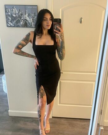Full leaked Wisalallen page private photo