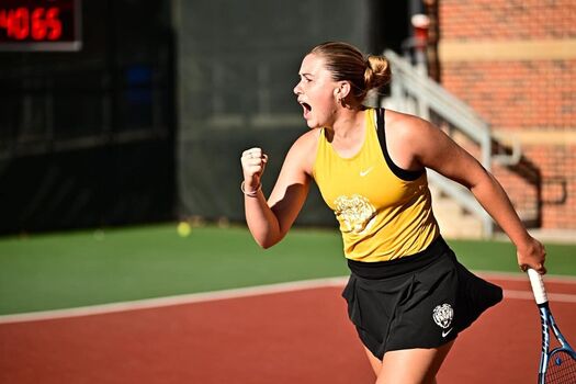 Full leaked Woman college tennis private photo