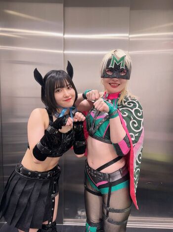 Full leaked Womenjoshi page private onlyfans photo