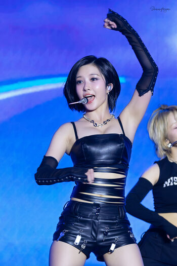 Full leaked Womenk pop page private onlyfans photo