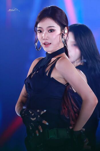 Full leaked Womenk pop page private onlyfans photo