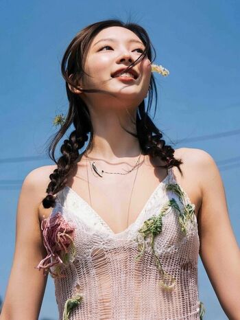 Full leaked Womenk pop page private onlyfans photo