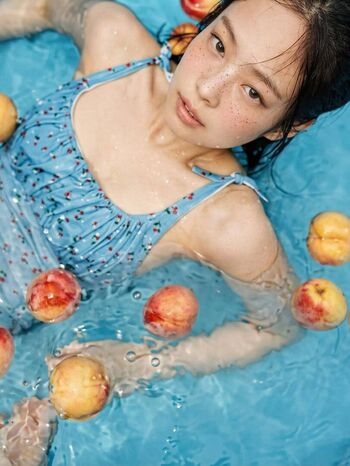 Full leaked Womenk pop page private onlyfans photo