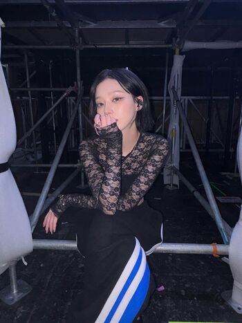 Full leaked Womenk pop page private onlyfans photo