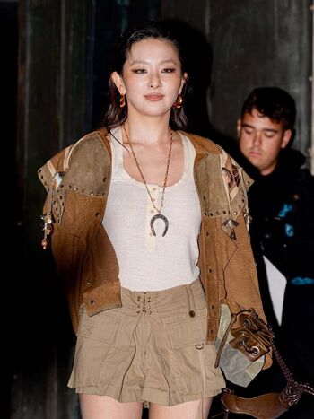 Full leaked Womenk pop page private onlyfans photo