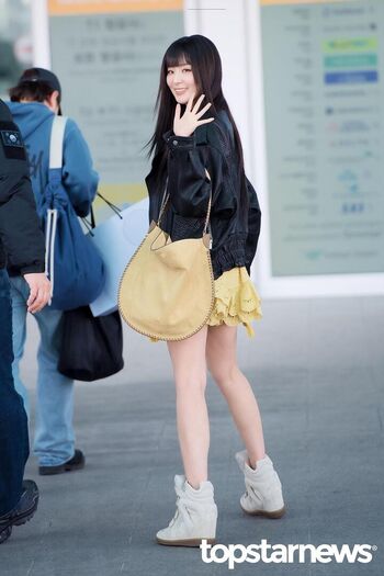 Full leaked Womenk pop page private onlyfans photo