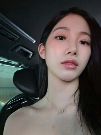 Full leaked Womenk pop page private onlyfans photo
