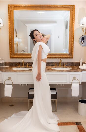 Full leaked Womenk pop private onlyfans photo