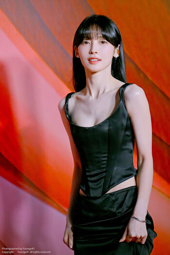Full leaked Womenk pop page private photo