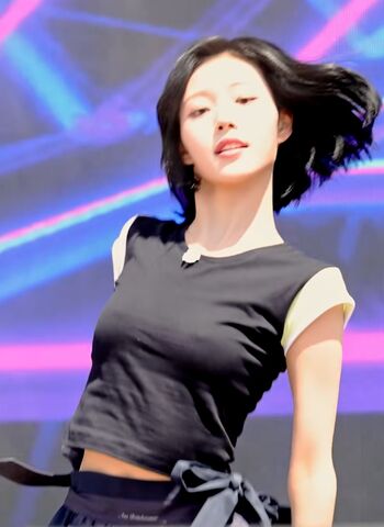 Full leaked Womenk pop private photo