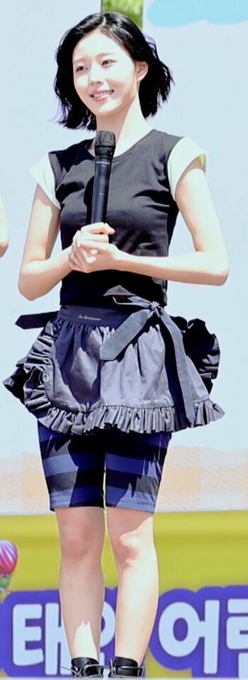 Full leaked Womenk pop private photo