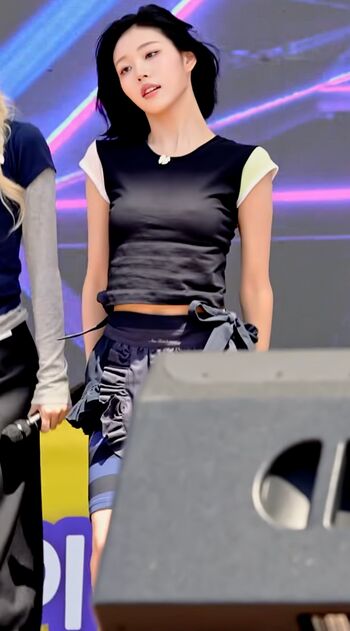 WomenK-pop