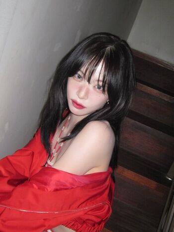 WomenK-pop