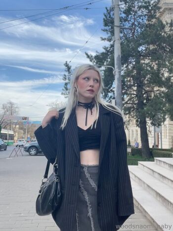 Full leaked Woodsnaomi page private photo