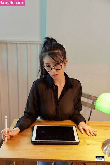 Full leaked Woohyeon page private onlyfans photo