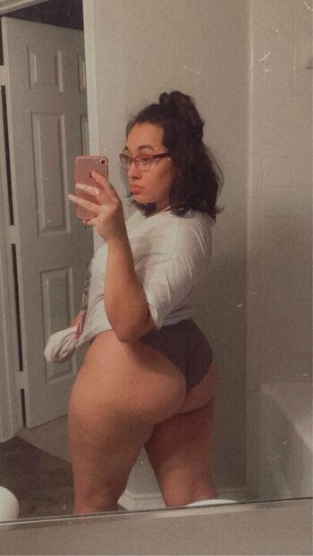 Full leaked Wowzzabunny private photo