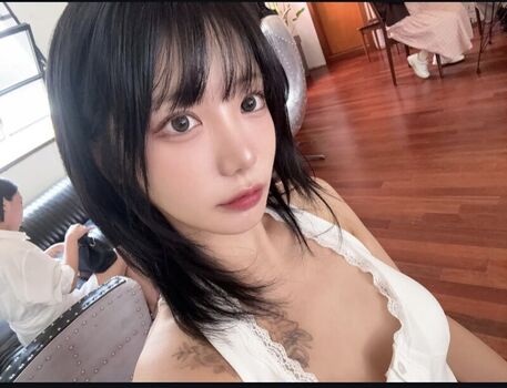 Full leaked Wuyo private photo
