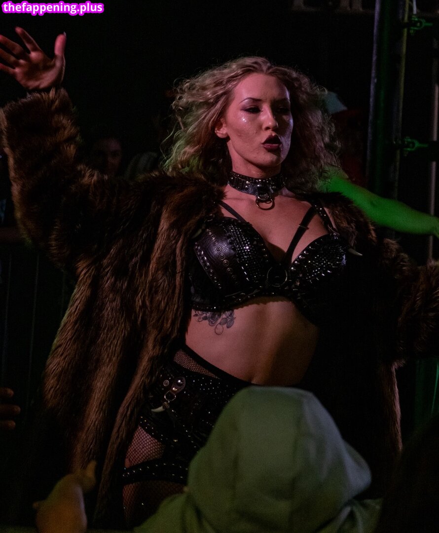 WWE Nikkita Lyons / nikkita_wwe 누드 OnlyFans 사진 #81